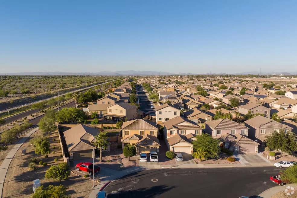 Exterior house painting for homeowners in Youngtown, AZ